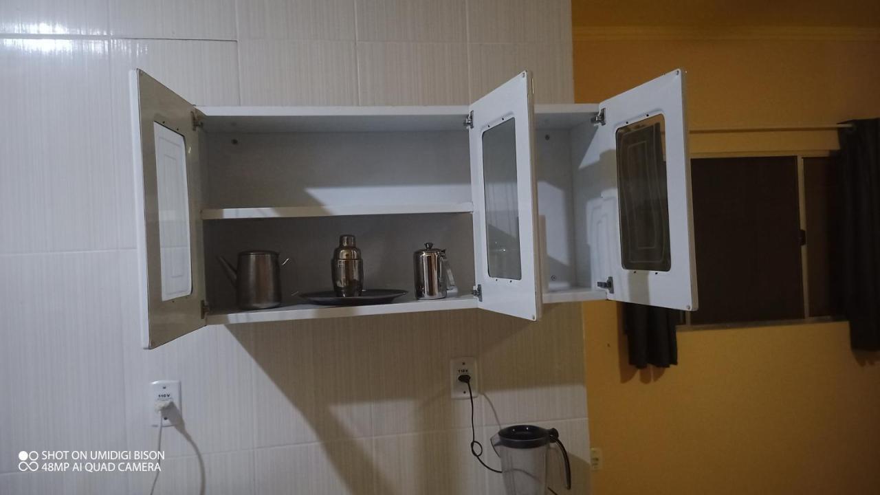 Casa com piscina , churrasqueira, Wi-Fi, em rua de Areia à 1km da praia, bairro sussegado, proíbido uso de som extremamente alto ideal para descansar Itanhaém Exterior foto