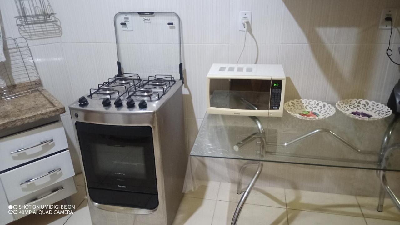 Casa com piscina , churrasqueira, Wi-Fi, em rua de Areia à 1km da praia, bairro sussegado, proíbido uso de som extremamente alto ideal para descansar Itanhaém Exterior foto