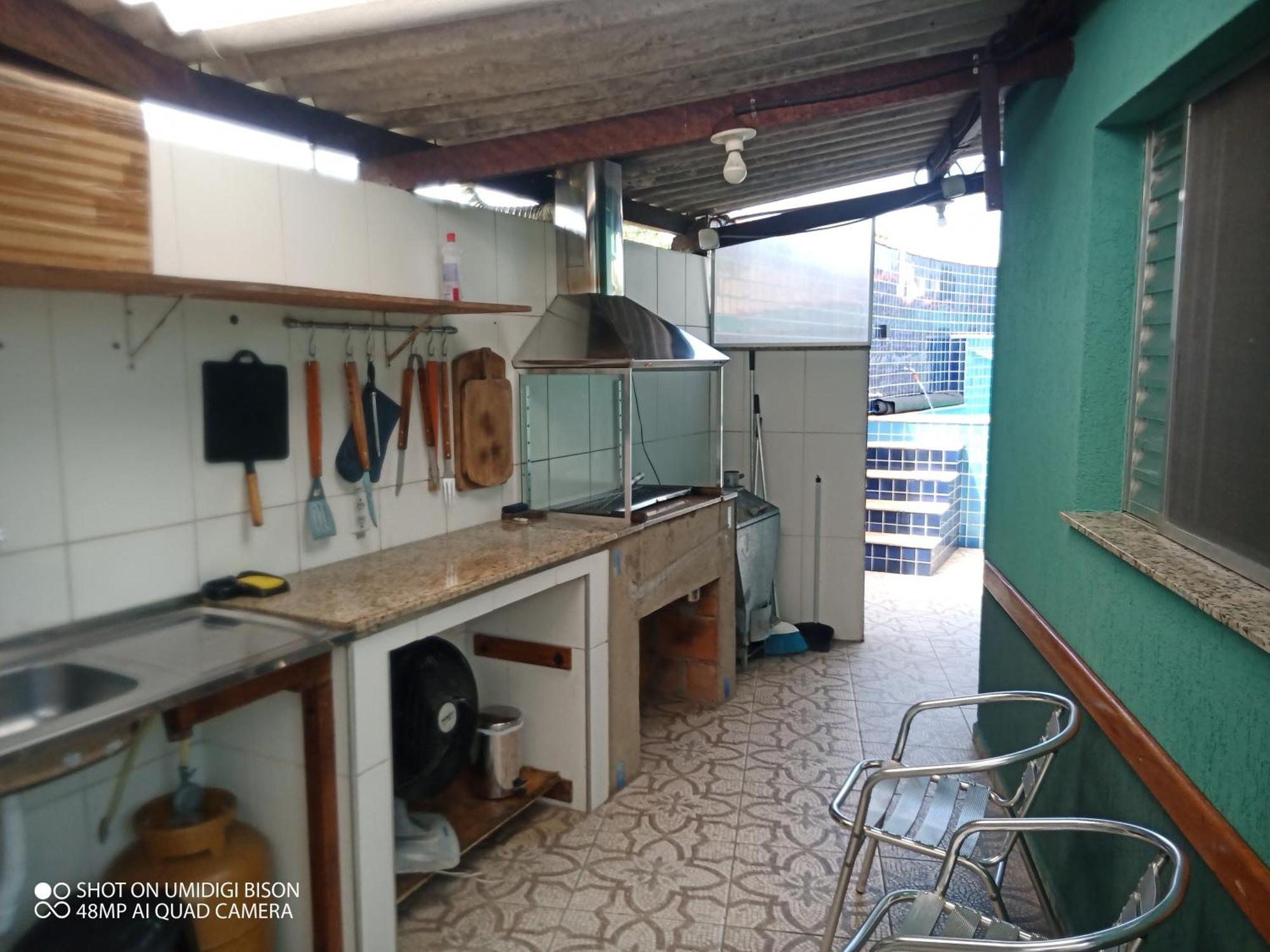Casa com piscina , churrasqueira, Wi-Fi, em rua de Areia à 1km da praia, bairro sussegado, proíbido uso de som extremamente alto ideal para descansar Itanhaém Exterior foto